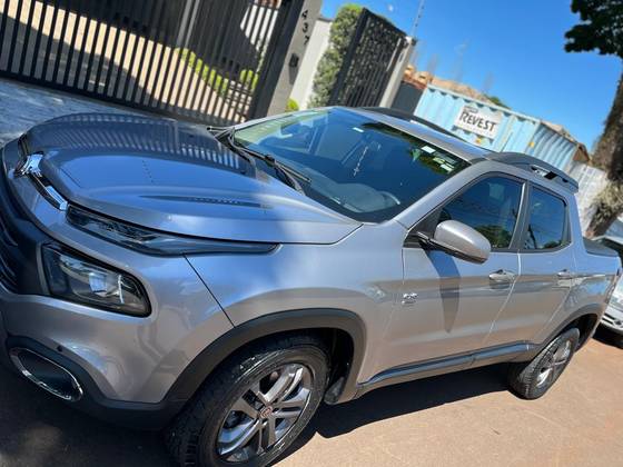 FIAT TORO 2.0 16V TURBO DIESEL FREEDOM 4WD AT9